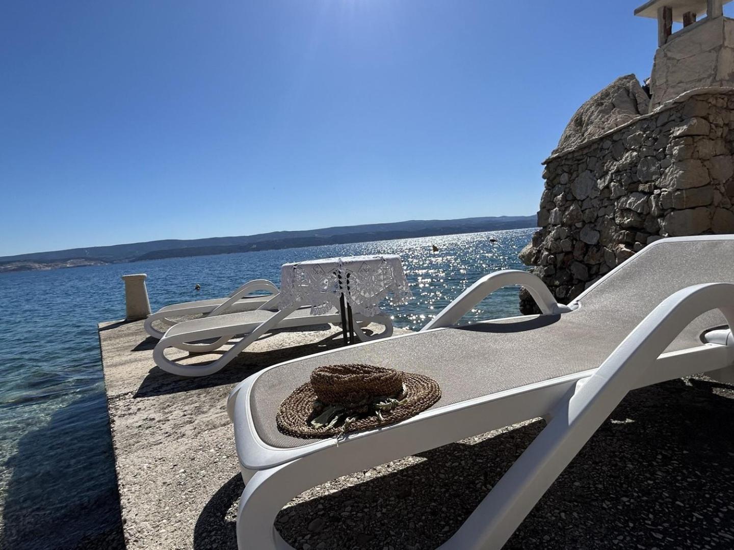 Azure Apartments By The Sea Near City Omiš Εξωτερικό φωτογραφία