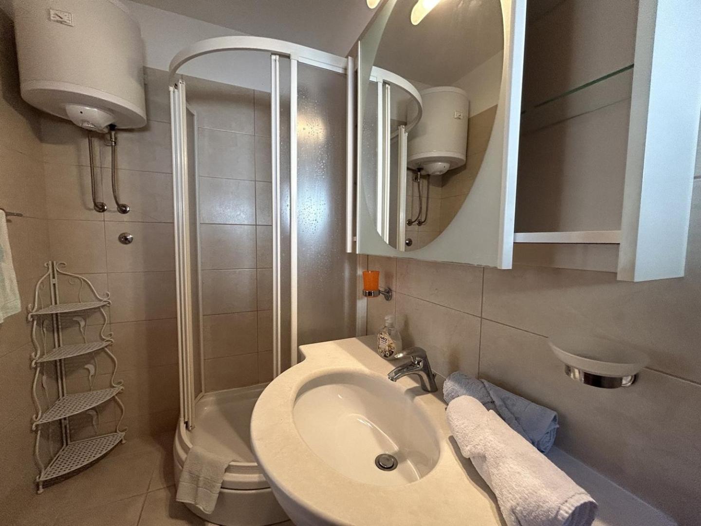 Azure Apartments By The Sea Near City Omiš Εξωτερικό φωτογραφία