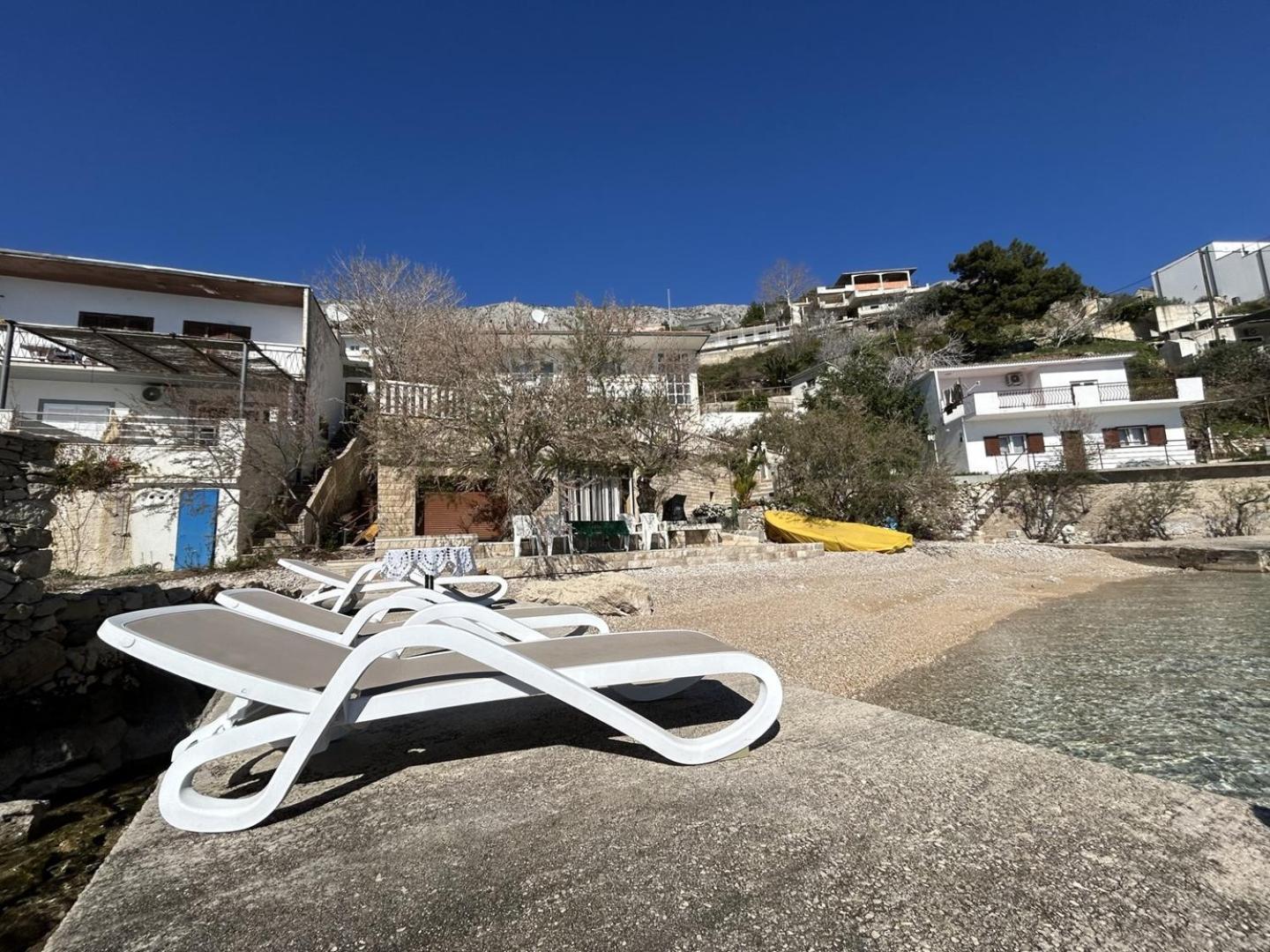 Azure Apartments By The Sea Near City Omiš Εξωτερικό φωτογραφία